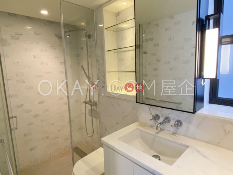 HK$ 42,000/ month Resiglow, Wan Chai District, Tasteful 2 bedroom on high floor with balcony | Rental