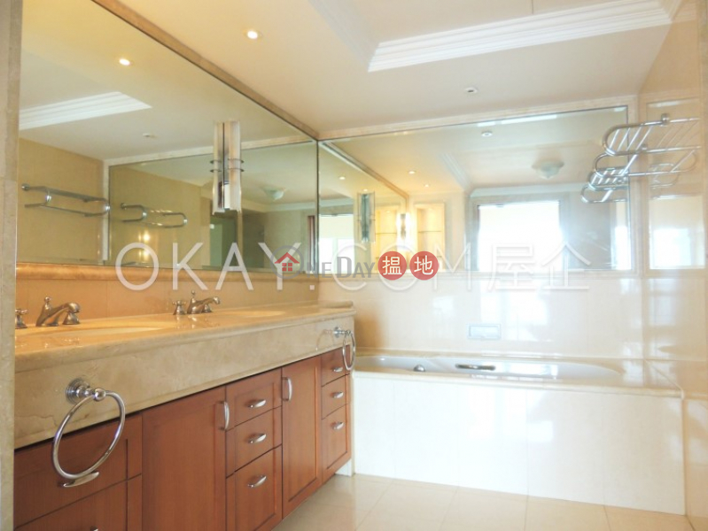 Luxurious 4 bedroom with sea views, balcony | Rental | Block 4 (Nicholson) The Repulse Bay 影灣園4座 Rental Listings