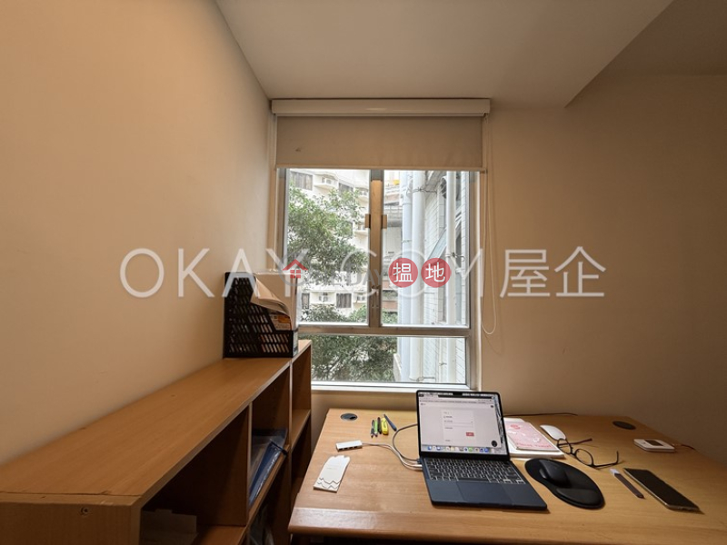 HK$ 1,700萬|鳳凰閣 5座-灣仔區-3房2廁,實用率高,連車位,露台鳳凰閣 5座出售單位