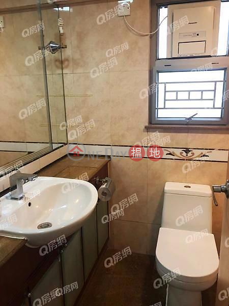 Property Search Hong Kong | OneDay | Residential Rental Listings The Parcville Tower 5 | 2 bedroom Low Floor Flat for Rent