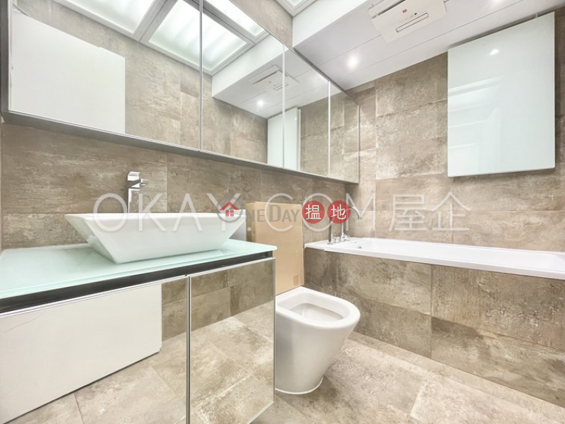 HK$ 75,000/ month Pine Gardens Wan Chai District | Rare 3 bedroom with terrace & parking | Rental
