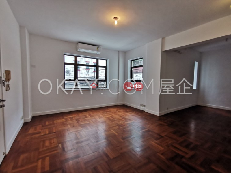 Gorgeous 3 bedroom with parking | Rental, 8 Sau Chuk Yuen Road 秀竹園道8號 Rental Listings | Kowloon City (OKAY-R54821)