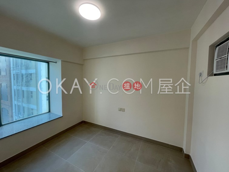 Tasteful 2 bedroom in Sheung Wan | Rental, 1 Queens Street | Western District Hong Kong, Rental | HK$ 30,000/ month