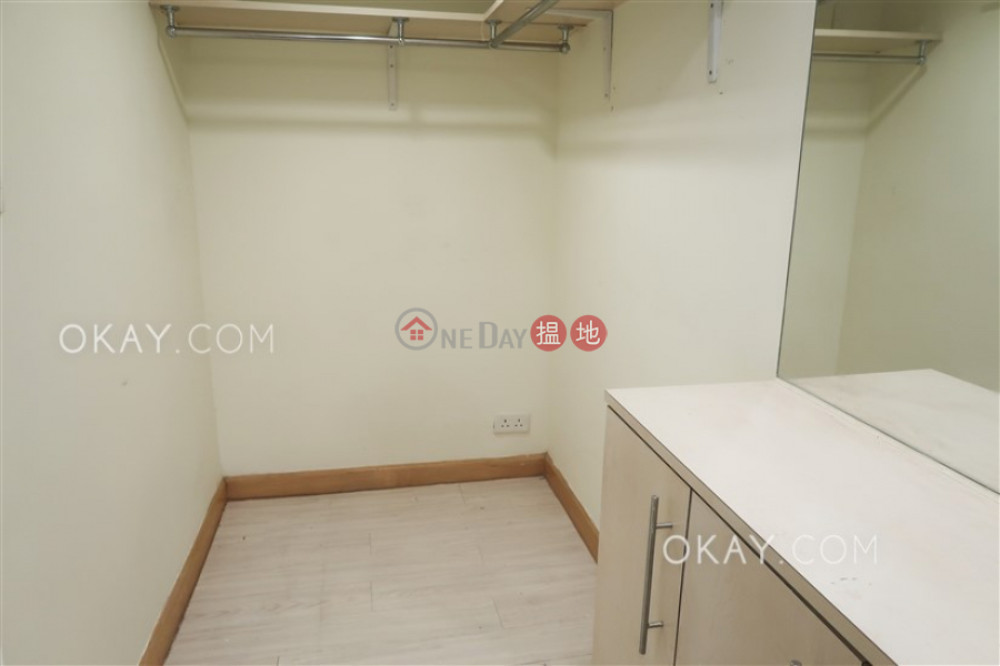 HK$ 20,000/ month, Claymore Court | Wan Chai District | Gorgeous 1 bedroom with parking | Rental