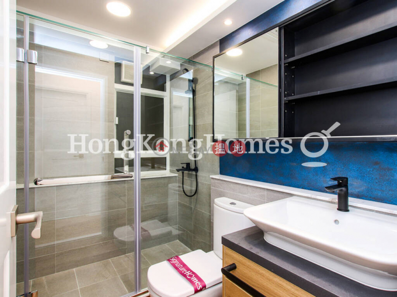 Property Search Hong Kong | OneDay | Residential, Rental Listings | 2 Bedroom Unit for Rent at Hillsborough Court