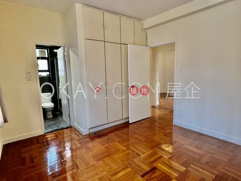 HK$ 47,500/ month, Yukon Heights | Wan Chai District Lovely 3 bedroom with balcony & parking | Rental