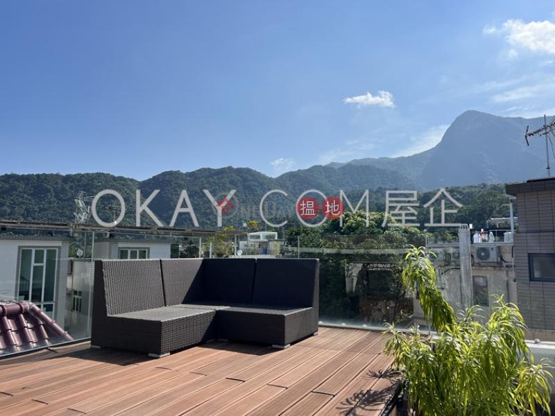 Charming house with sea views, rooftop & balcony | Rental | Nga Yiu Tau Village House 瓦窰頭村屋 Rental Listings