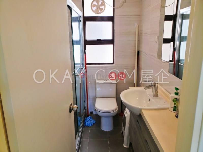 HK$ 31,000/ month Block B Viking Villas Eastern District, Lovely 2 bedroom with parking | Rental