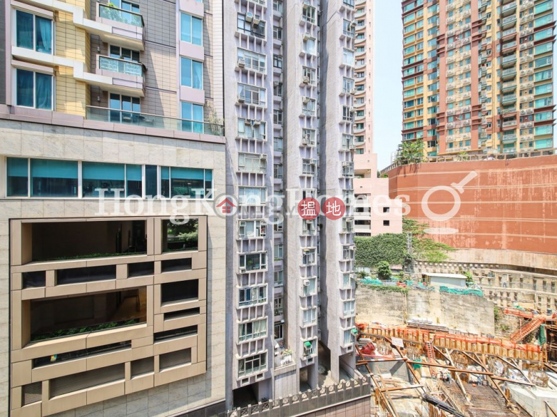 Property Search Hong Kong | OneDay | Residential Rental Listings 3 Bedroom Family Unit for Rent at Bonanza Court