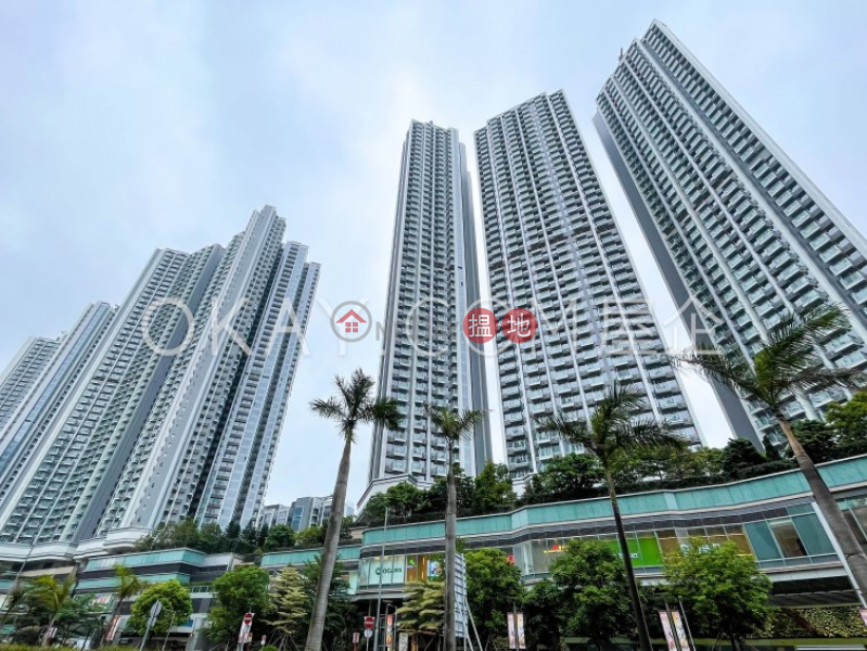HK$ 63,000/ month, Cullinan West II | Cheung Sha Wan, Unique 4 bedroom on high floor with balcony | Rental
