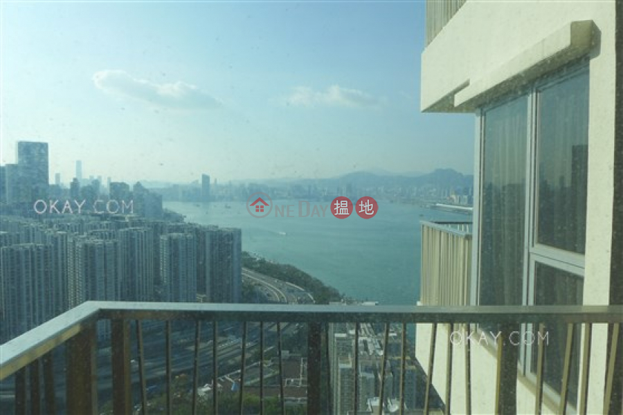 Charming 2 bed on high floor with sea views & balcony | Rental | Tower 2 Grand Promenade 嘉亨灣 2座 Rental Listings
