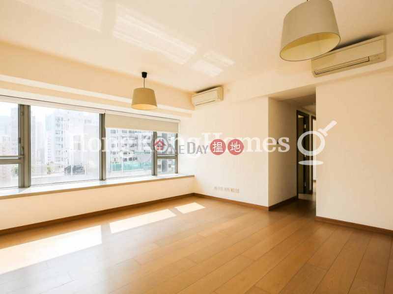 3 Bedroom Family Unit for Rent at Centre Point 72 Staunton Street | Central District, Hong Kong | Rental HK$ 48,000/ month