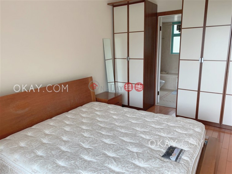 HK$ 40,000/ month | Discovery Bay, Phase 12 Siena Two, Block 26 Lantau Island, Tasteful 4 bedroom with balcony | Rental