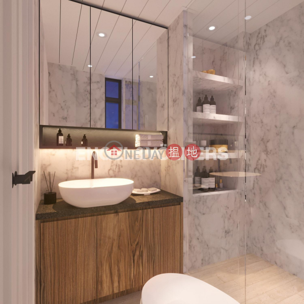 HK$ 13M, 45 Seymour Road Western District | 2 Bedroom Flat for Sale in Mid Levels West