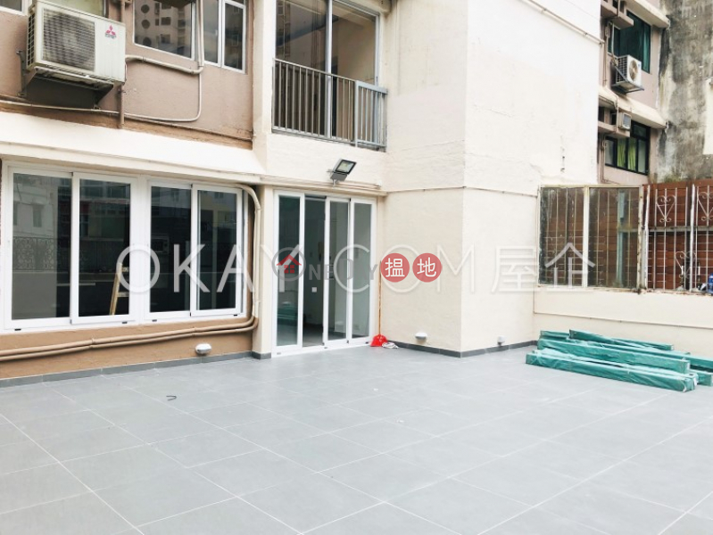 Popular 1 bedroom with terrace | For Sale | Lai Sing Building 麗成大廈 Sales Listings