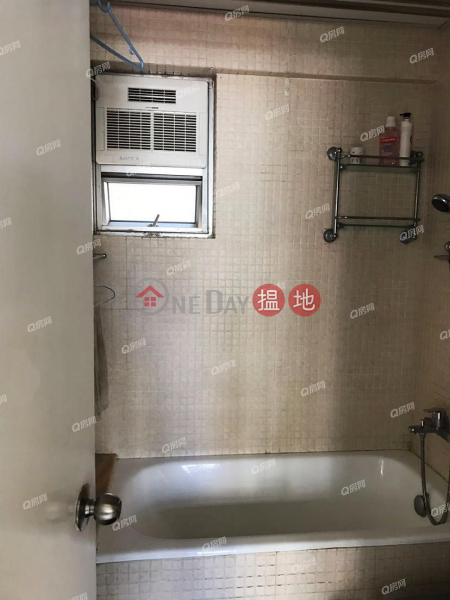 HK$ 20,000/ month Block 13 On Hiu Mansion Sites D Lei King Wan, Eastern District Block 13 On Hiu Mansion Sites D Lei King Wan | 2 bedroom Low Floor Flat for Rent