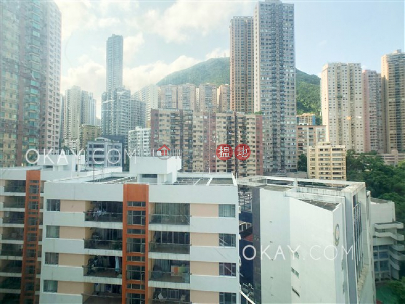 HK$ 28,000/ month | Euston Court, Western District, Practical 2 bedroom in Mid-levels West | Rental