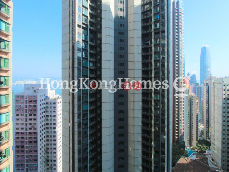 Property Search Hong Kong | OneDay | Residential | Sales Listings | 3 Bedroom Family Unit at Robinson Place | For Sale