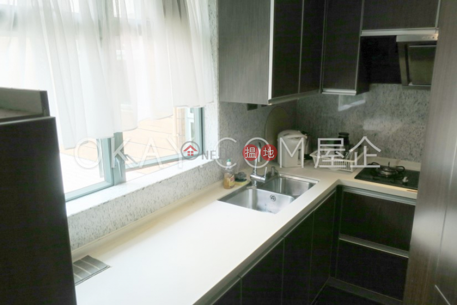 HK$ 23M | 18 Tung Shan Terrace Wan Chai District, Efficient 2 bedroom on high floor with rooftop | For Sale
