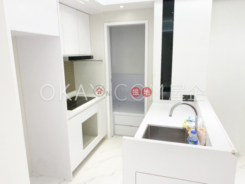 Popular 3 bedroom in Mid-levels West | For Sale, 52 Conduit Road | Western District, Hong Kong | Sales | HK$ 15.8M