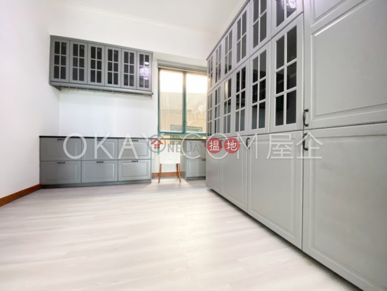 Exquisite house with sea views, rooftop | Rental | Phase 1 Regalia Bay 富豪海灣1期 Rental Listings