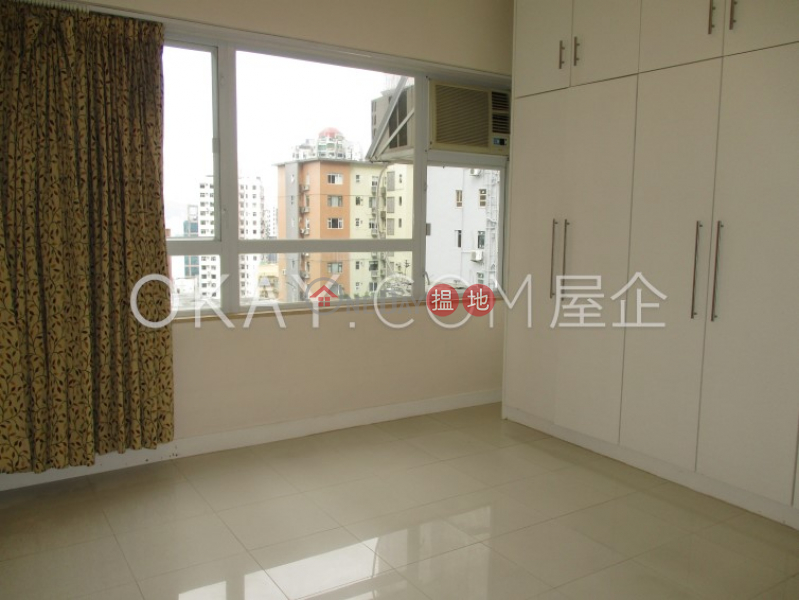 HK$ 38,000/ month, King\'s Garden | Western District Nicely kept 3 bedroom with balcony | Rental