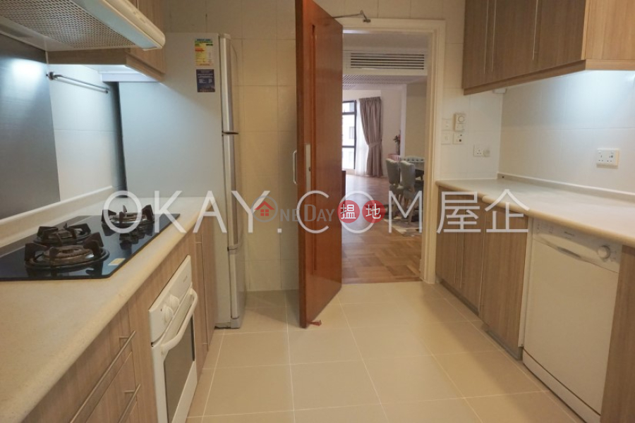 HK$ 85,000/ month Bamboo Grove | Eastern District | Unique 3 bedroom with parking | Rental
