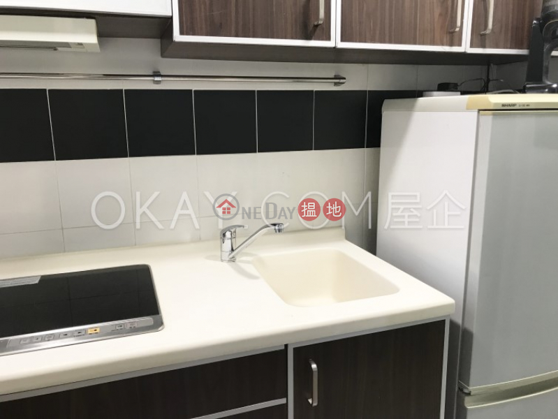 HK$ 8M | Kin Lee Building Wan Chai District Practical 2 bedroom in Wan Chai | For Sale