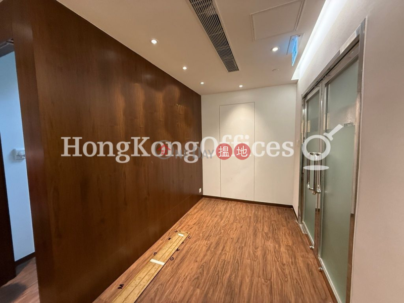 Office Unit for Rent at The Centrium, The Centrium 中央廣場 Rental Listings | Central District (HKO-12288-AKHR)