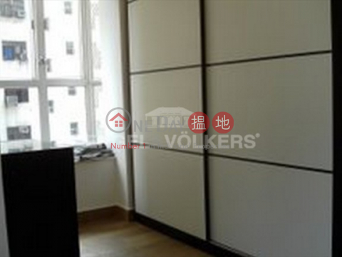 Cozy and Central Apartment in Flora Court | Flora Court 富來閣 _0