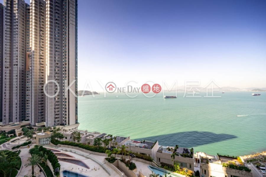 Charming 2 bedroom with balcony | For Sale | Phase 6 Residence Bel-Air 貝沙灣6期 Sales Listings