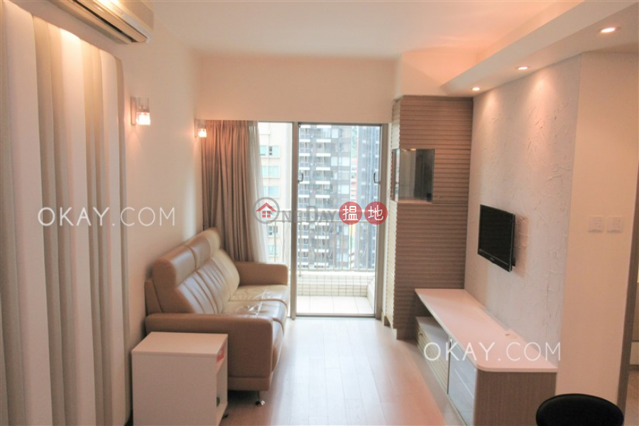 Stylish 2 bedroom on high floor with balcony | For Sale | The Zenith Phase 1, Block 3 尚翹峰1期3座 Sales Listings