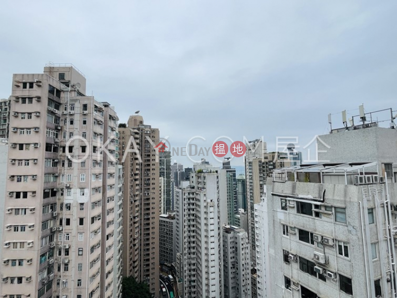 Lovely 3 bedroom on high floor with sea views & balcony | Rental 18 Park Road | Western District, Hong Kong | Rental, HK$ 52,000/ month