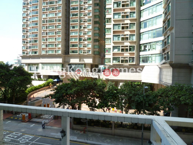 Property Search Hong Kong | OneDay | Residential, Rental Listings | 3 Bedroom Family Unit for Rent at Robinson Mansion