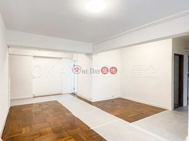 HK$ 32,000/ month | Merry Court | Western District Rare 3 bedroom with balcony | Rental