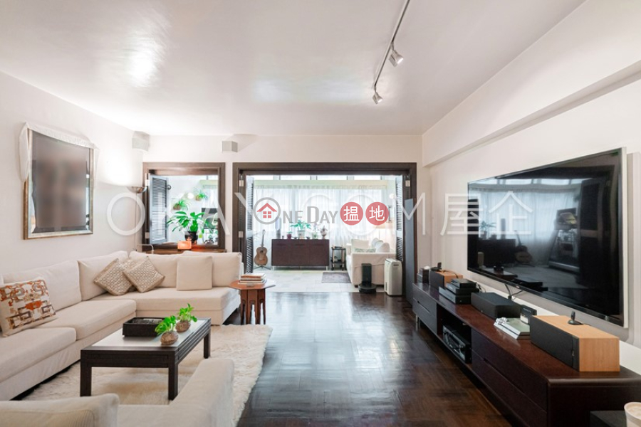 Luxurious 3 bedroom with balcony & parking | For Sale | Olympian Mansion 李園 Sales Listings