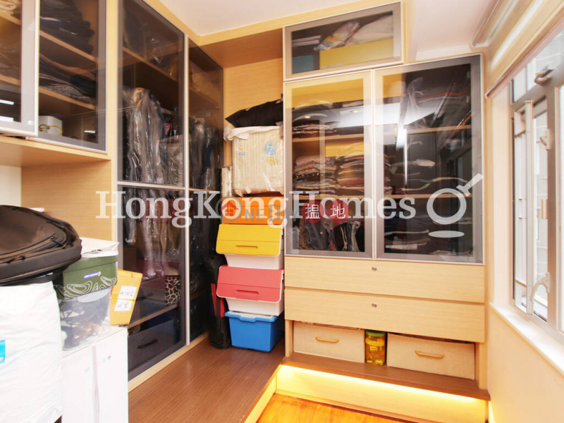 HK$ 11M Green Field Court | Western District | 2 Bedroom Unit at Green Field Court | For Sale