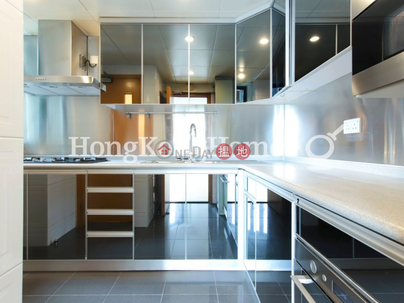 3 Bedroom Family Unit for Rent at 80 Robinson Road 80 Robinson Road | Western District Hong Kong | Rental | HK$ 49,000/ month
