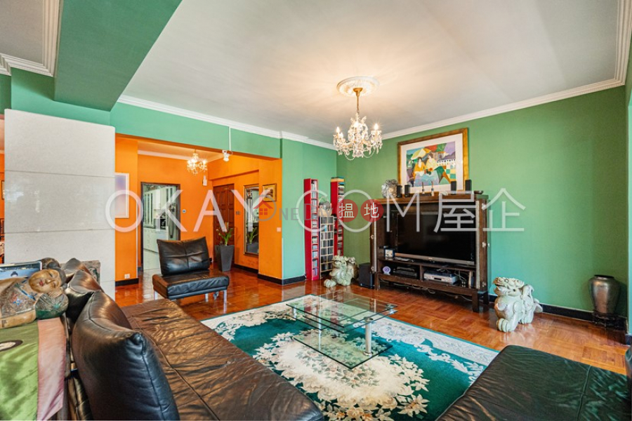 HK$ 73M Fontana Gardens | Wan Chai District Efficient 4 bedroom with parking | For Sale