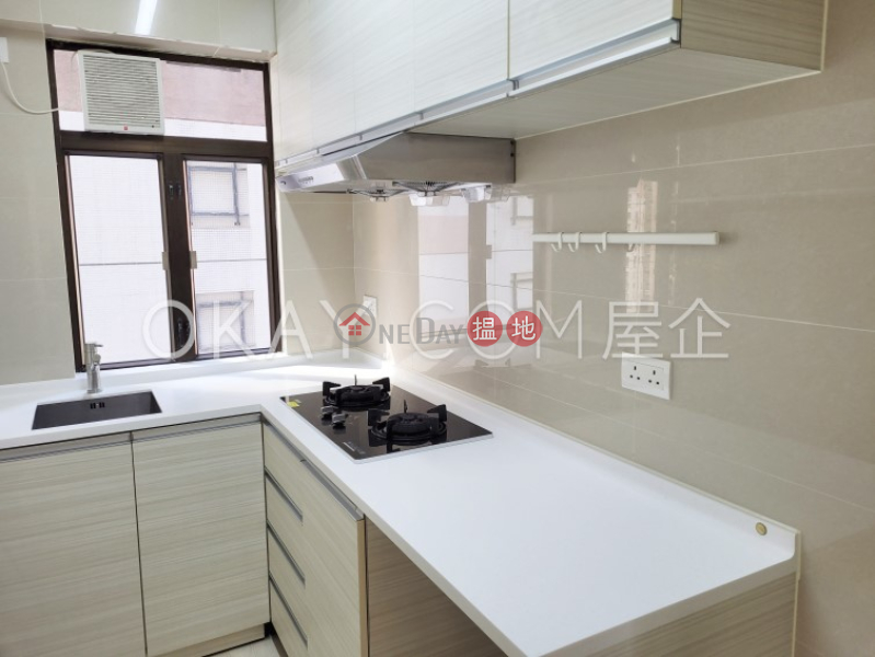 Luxurious 2 bedroom with parking | For Sale, 39-41A Robinson Road | Western District | Hong Kong Sales, HK$ 13.3M