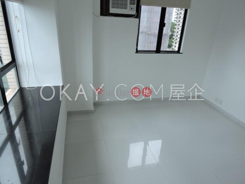 Elegant 3 bed on high floor with harbour views | Rental | Robinson Heights 樂信臺 Rental Listings