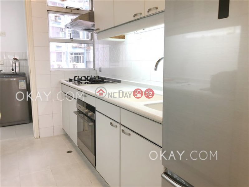 Efficient 3 bedroom with balcony & parking | For Sale | Monticello 滿峰台 Sales Listings