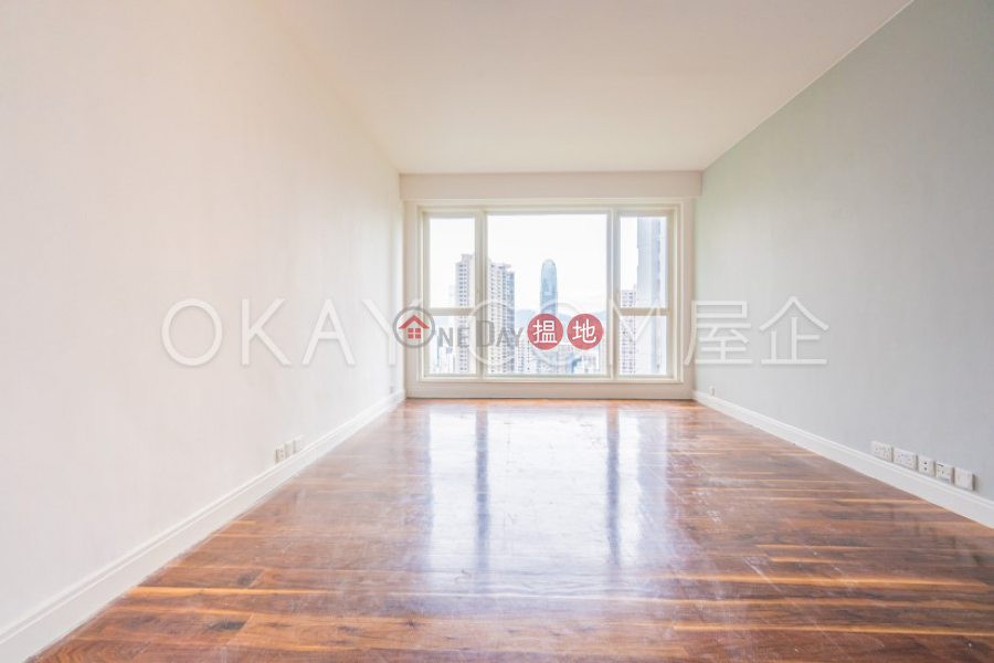 Rare 4 bedroom with balcony & parking | Rental | Tavistock 騰皇居 Rental Listings