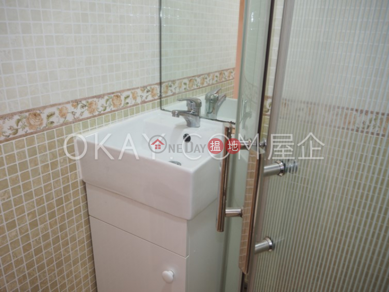 HK$ 29,000/ month Mansion Building, Eastern District Charming 4 bedroom on high floor with balcony | Rental