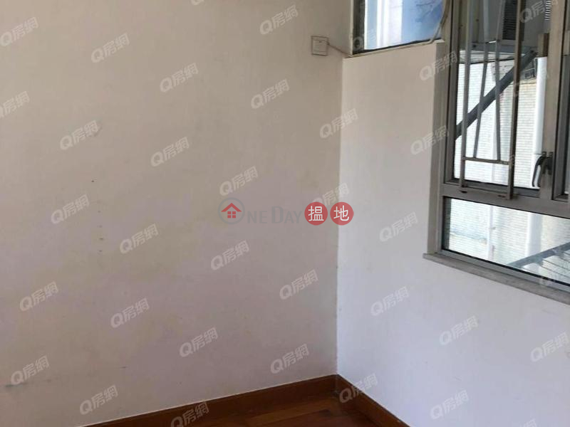 Property Search Hong Kong | OneDay | Residential | Sales Listings | Grandview Garden | 2 bedroom Mid Floor Flat for Sale