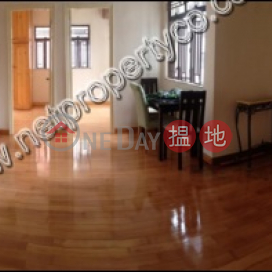 Mountain-view unit for lease in Sai Ying Pun | Wai On House 偉安樓 _0