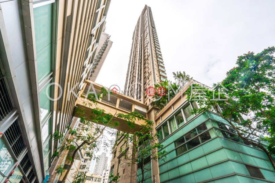 Property Search Hong Kong | OneDay | Residential | Rental Listings Luxurious 2 bedroom on high floor with balcony | Rental
