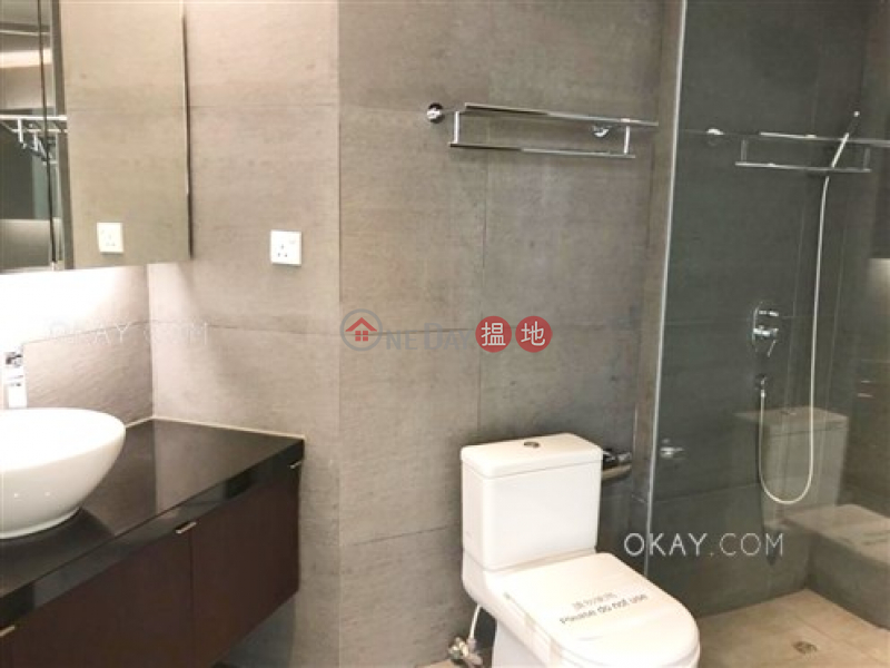 HK$ 33M Convention Plaza Apartments, Wan Chai District Gorgeous 2 bedroom on high floor | For Sale