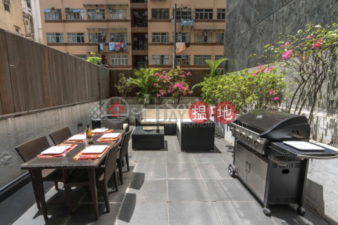 Property for Sale at Ka On Building with 1 Bedroom | Ka On Building 嘉安大廈 _0