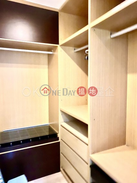 Nicely kept 2 bedroom in Wan Chai | Rental | Royal Court 皇朝閣 Rental Listings